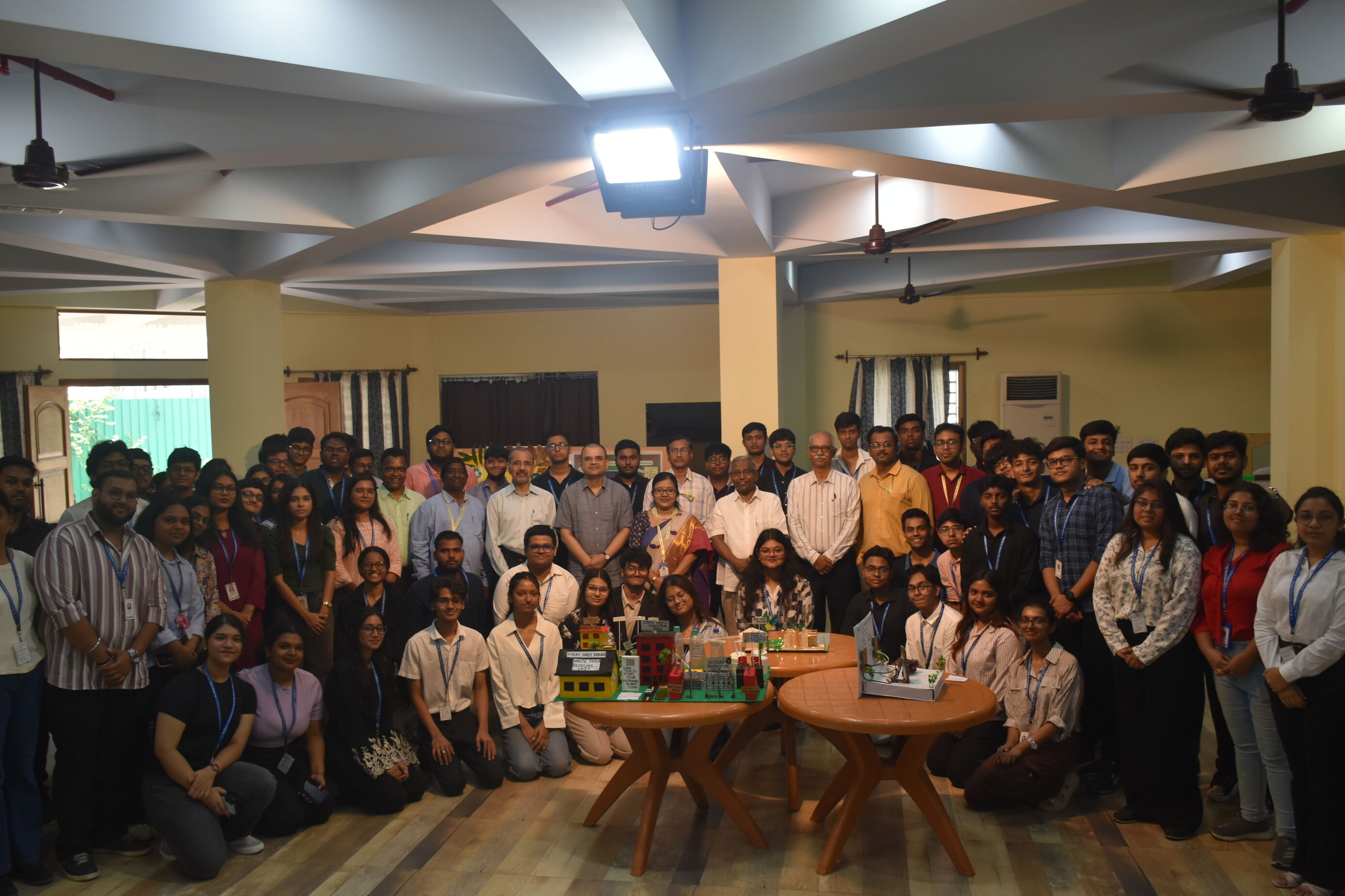 SXUK students pitch sustainable future in poster contest