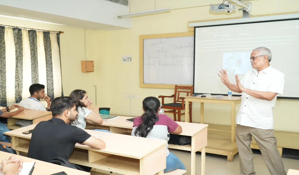 Dept of Mass Comm hosts special lecture 2025